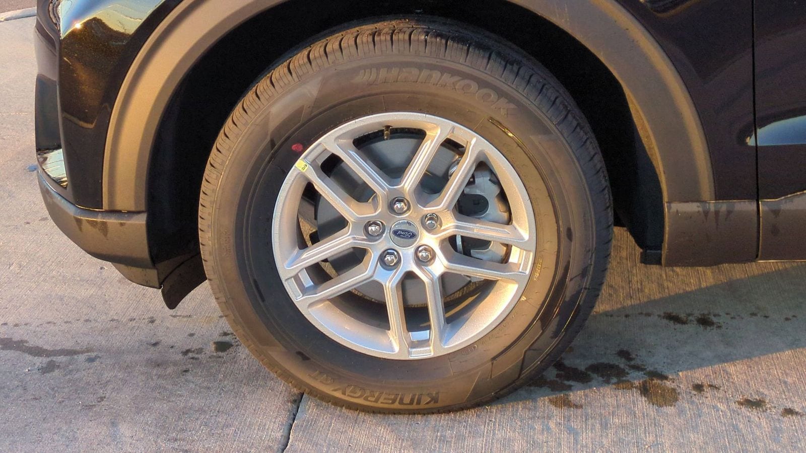 Thumbnail: 2026 Ford Explorer - 11