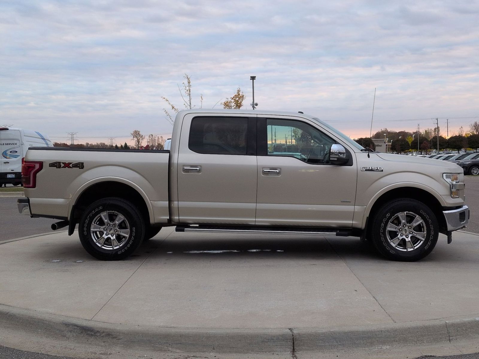 Thumbnail: 2017 Ford F-150 - 9