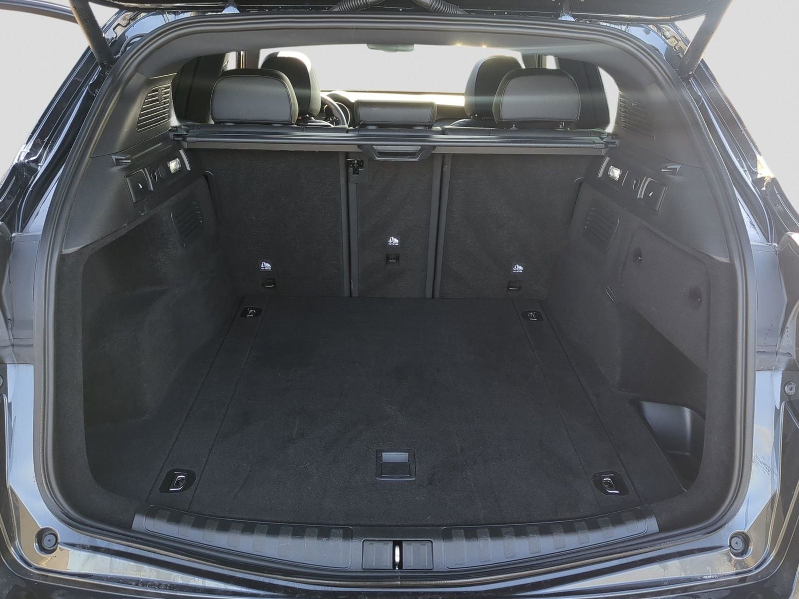 Thumbnail: 2023 Alfa Romeo Stelvio - 39