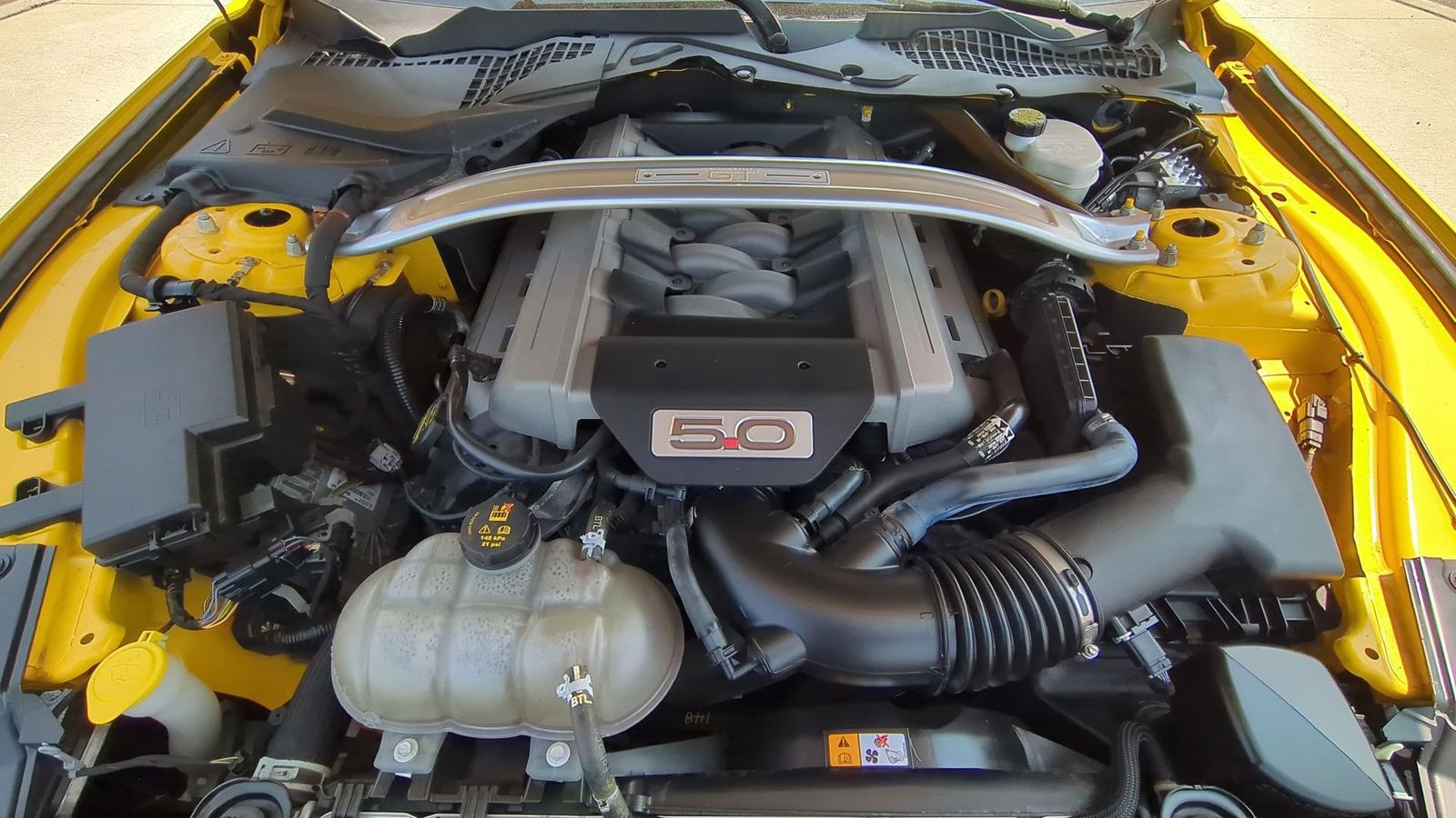 2015 Ford Mustang GT Premium 17