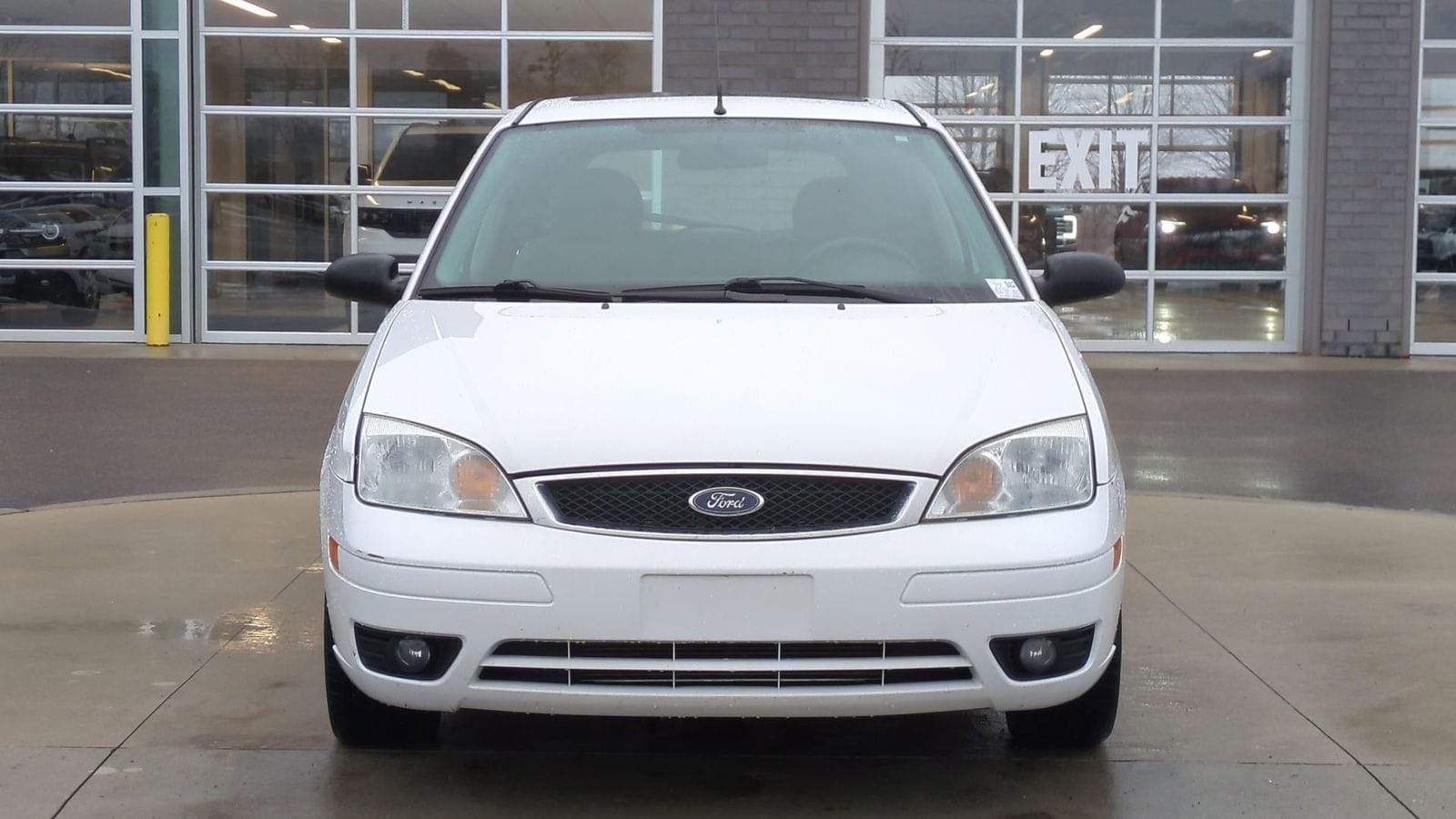 Thumbnail: 2007 Ford Focus - 9