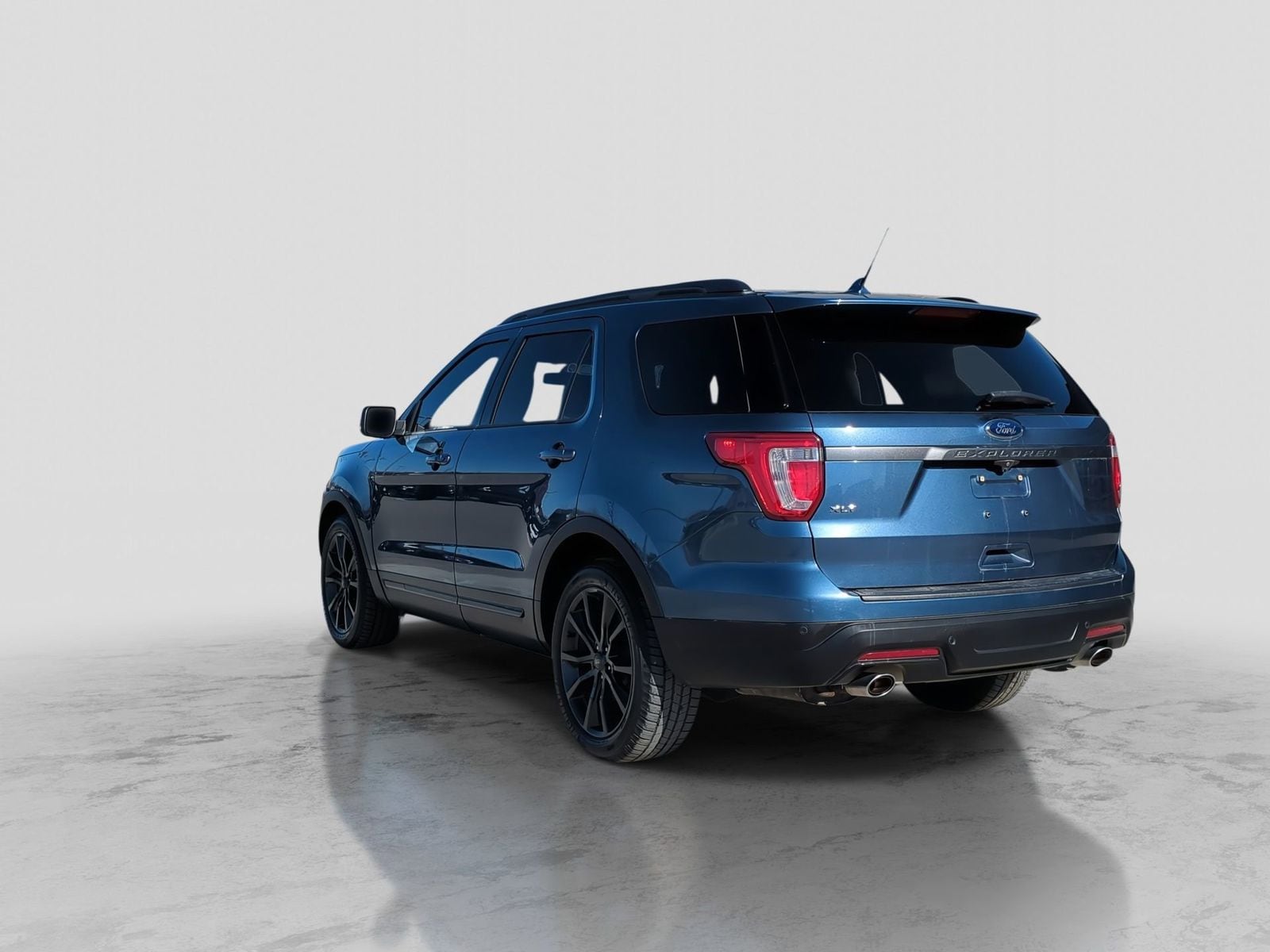 Thumbnail: 2019 Ford Explorer - 5