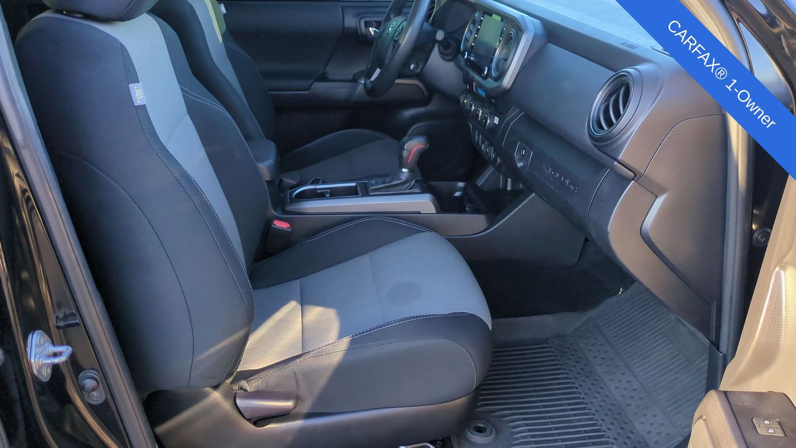 Thumbnail: 2023 Toyota Tacoma - 21