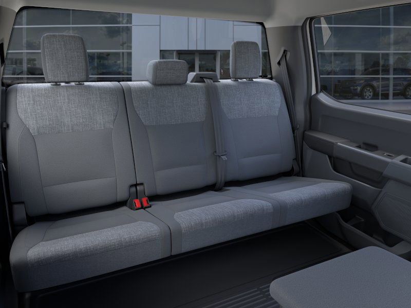 2025 Ford F-350 XLT 12