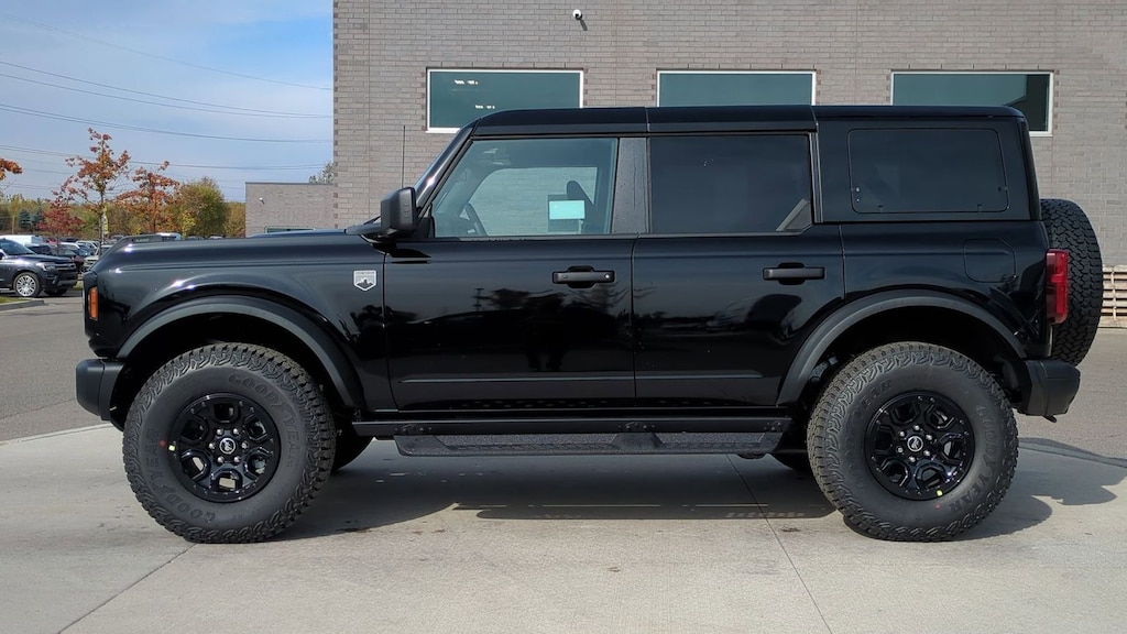 New 2025 Ford Bronco Big Bend SUV