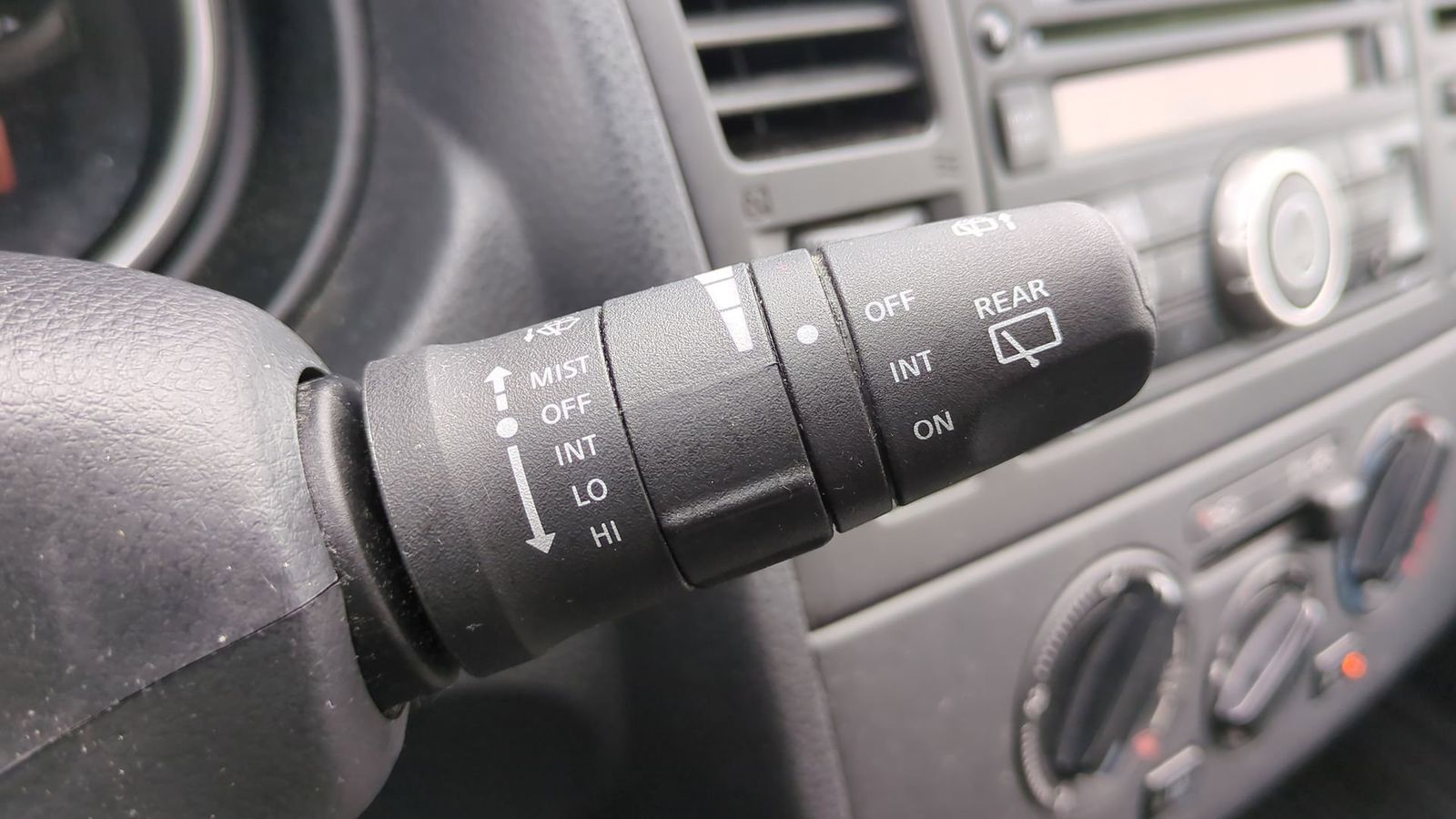 Thumbnail: 2011 Nissan Versa - 22