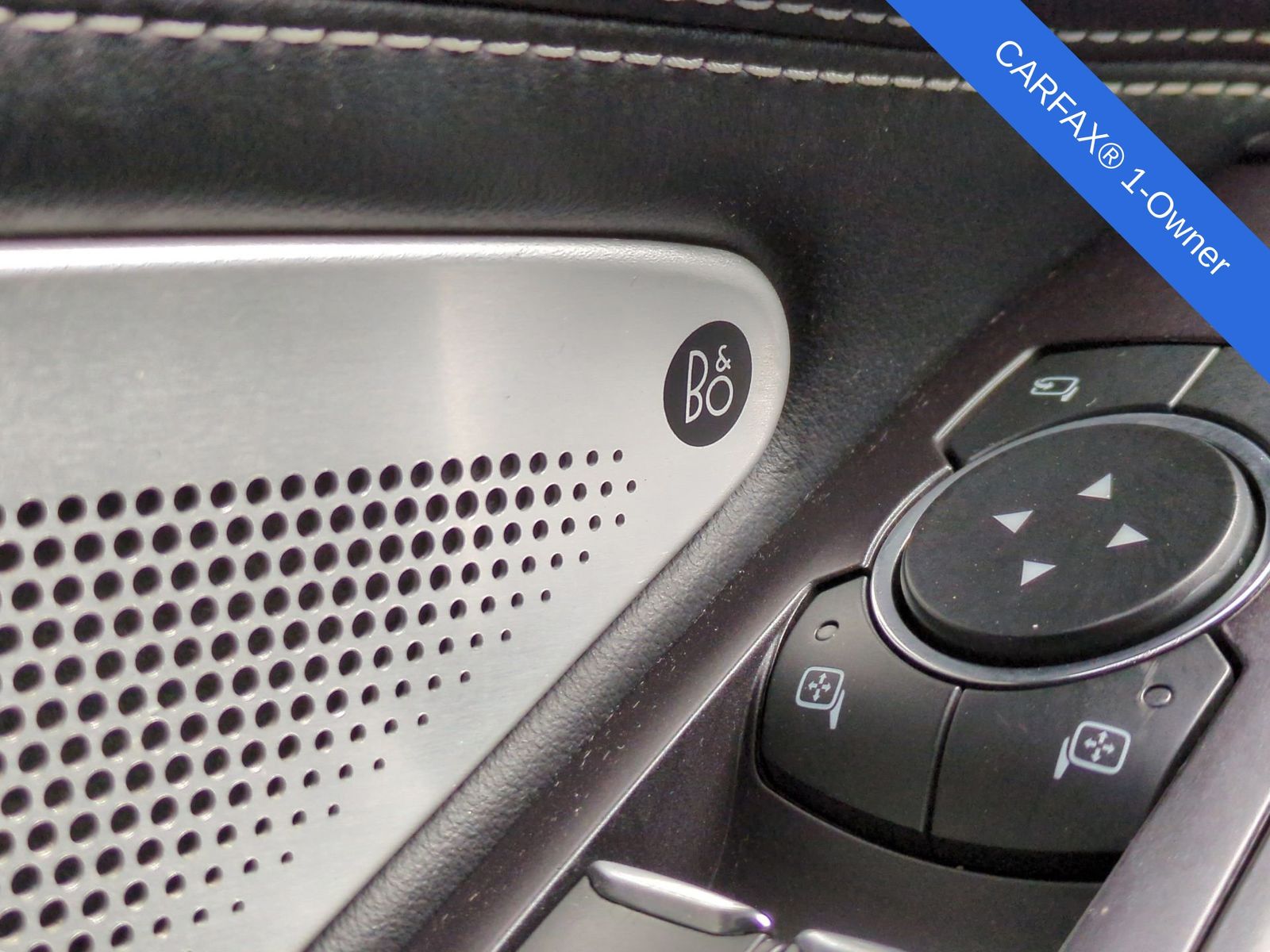 Thumbnail: 2020 Ford Explorer - 38