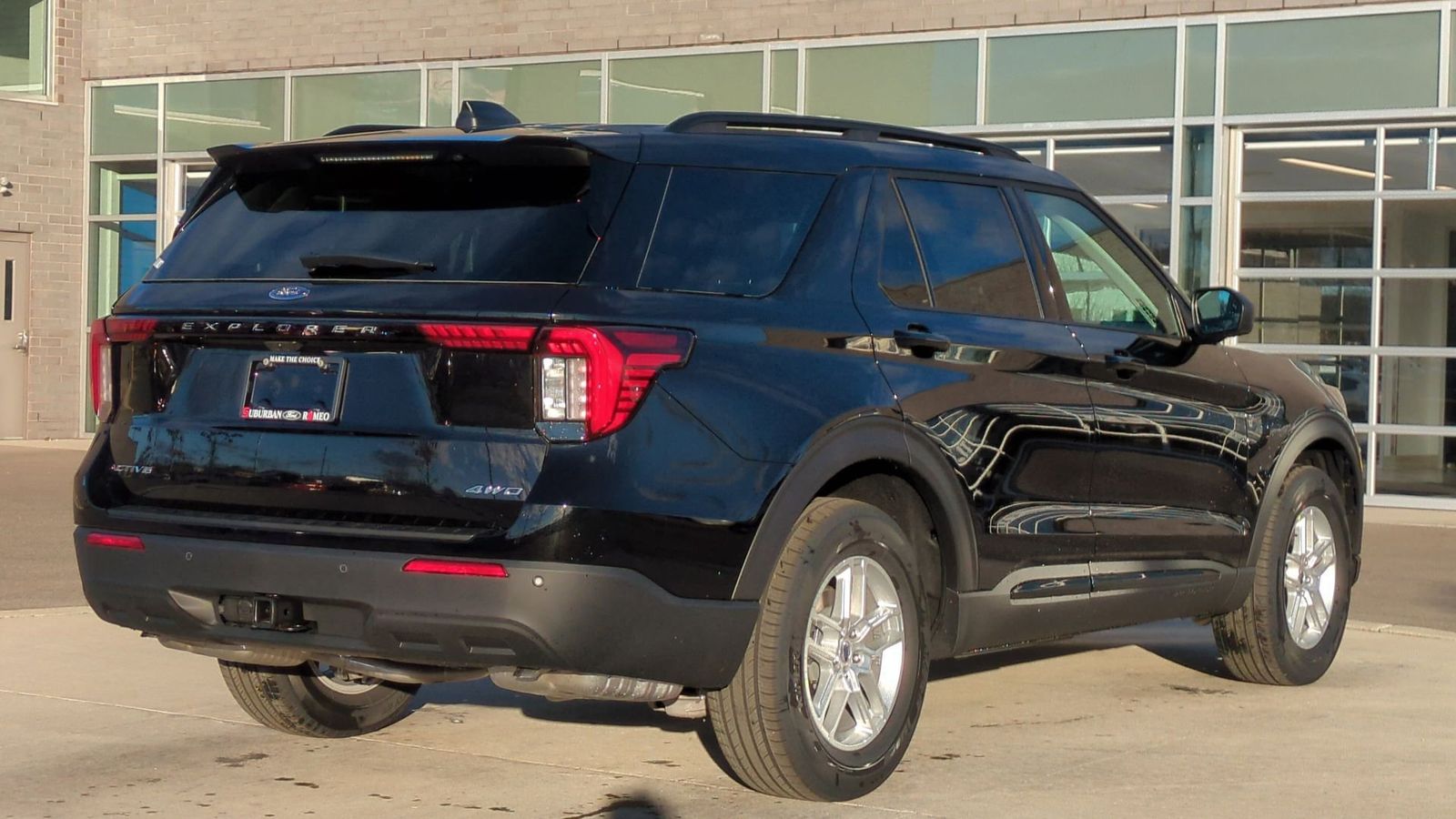 Thumbnail: 2026 Ford Explorer - 5