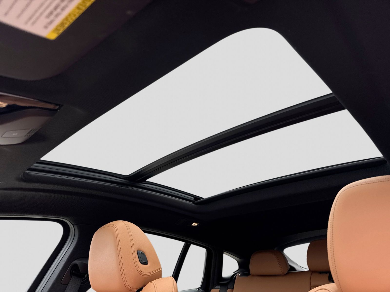 Thumbnail: 2022 BMW X4 - 20