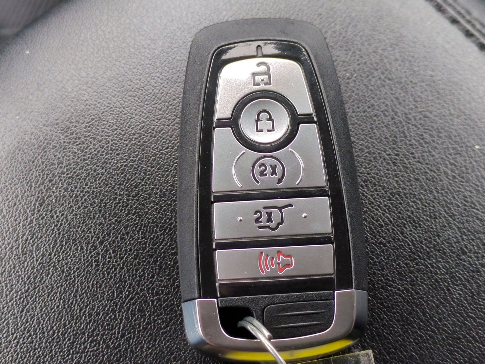 2024 Ford Edge SEL 37