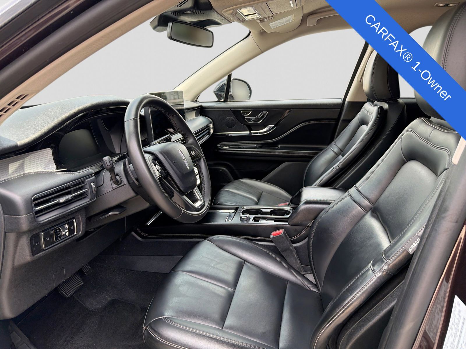 Thumbnail: 2023 Lincoln Corsair - 2