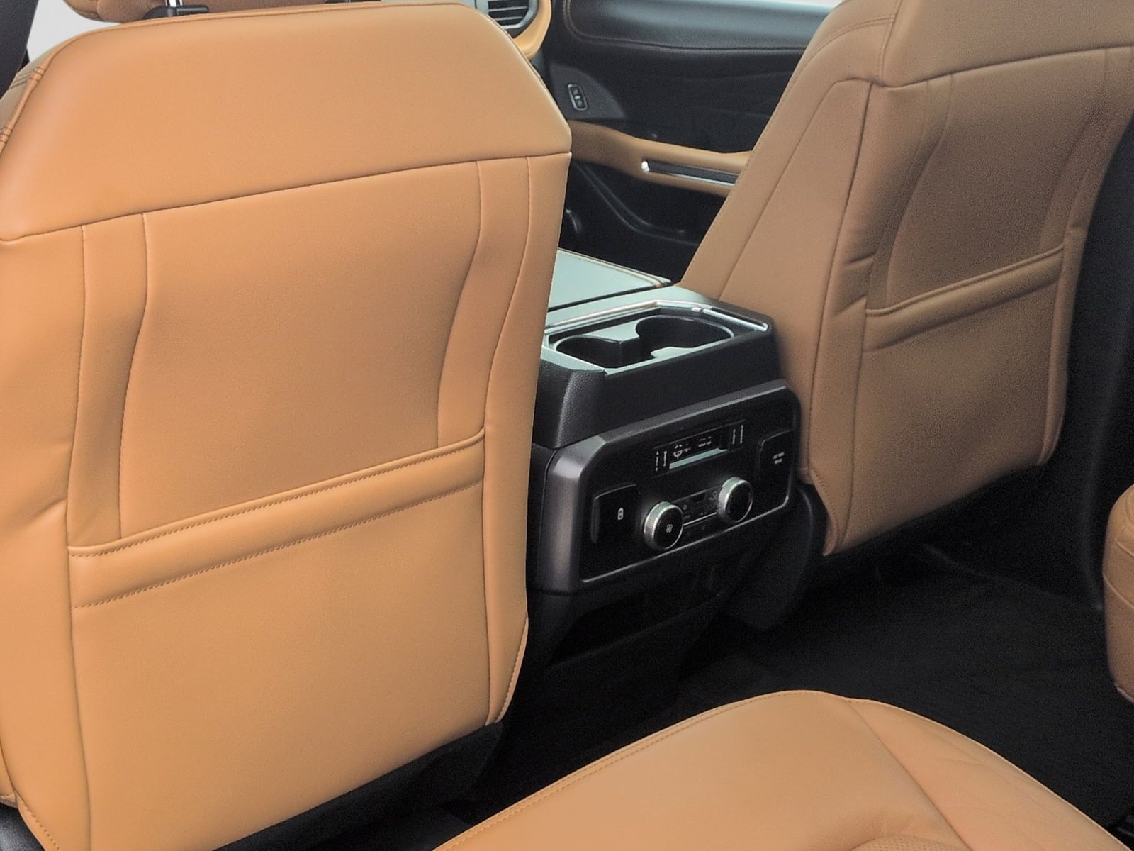 Thumbnail: 2022 Ford Expedition MAX - 21