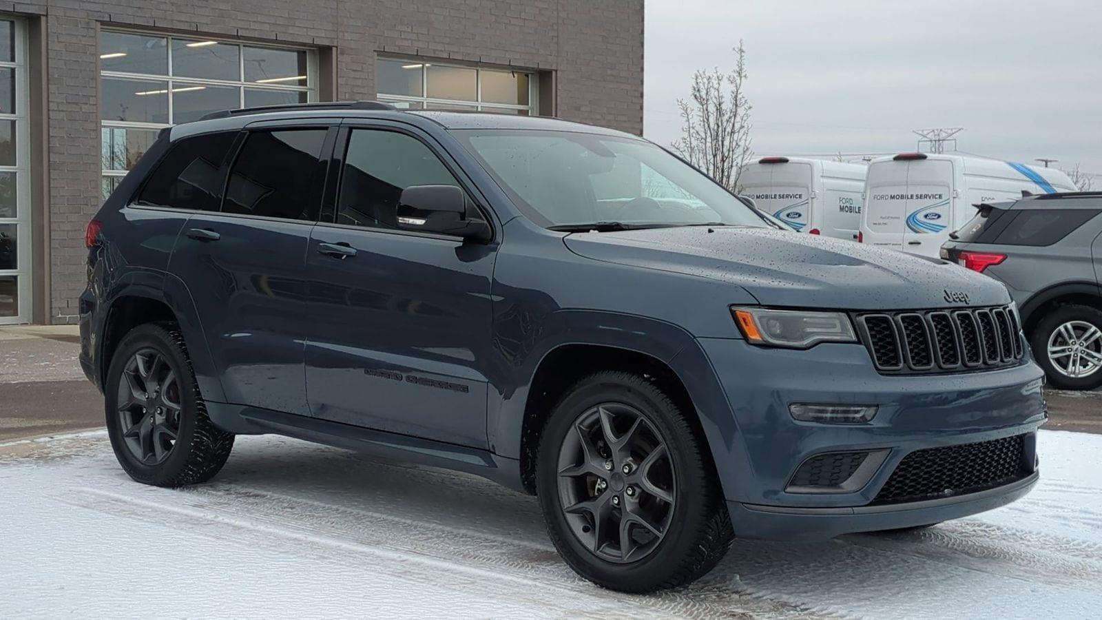 Thumbnail: 2020 Jeep Grand Cherokee - 9