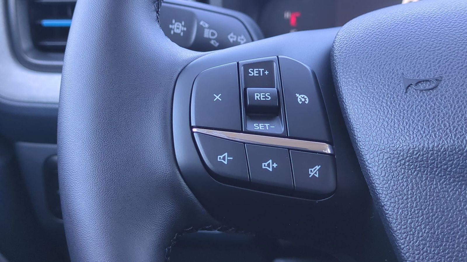 Thumbnail: 2025 Ford Maverick - 20