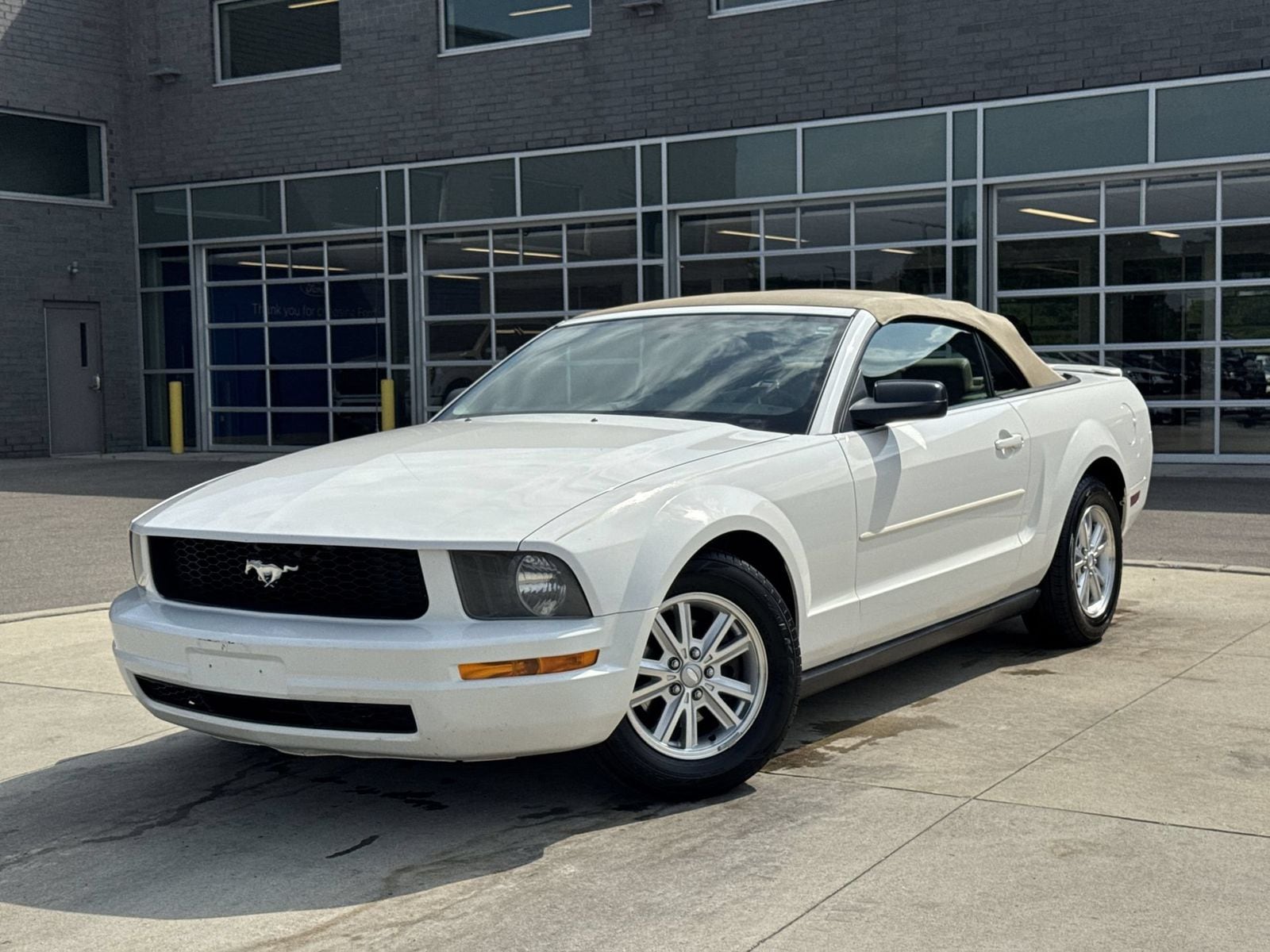 2008 Ford Mustang Premium -
                  Washington, MI