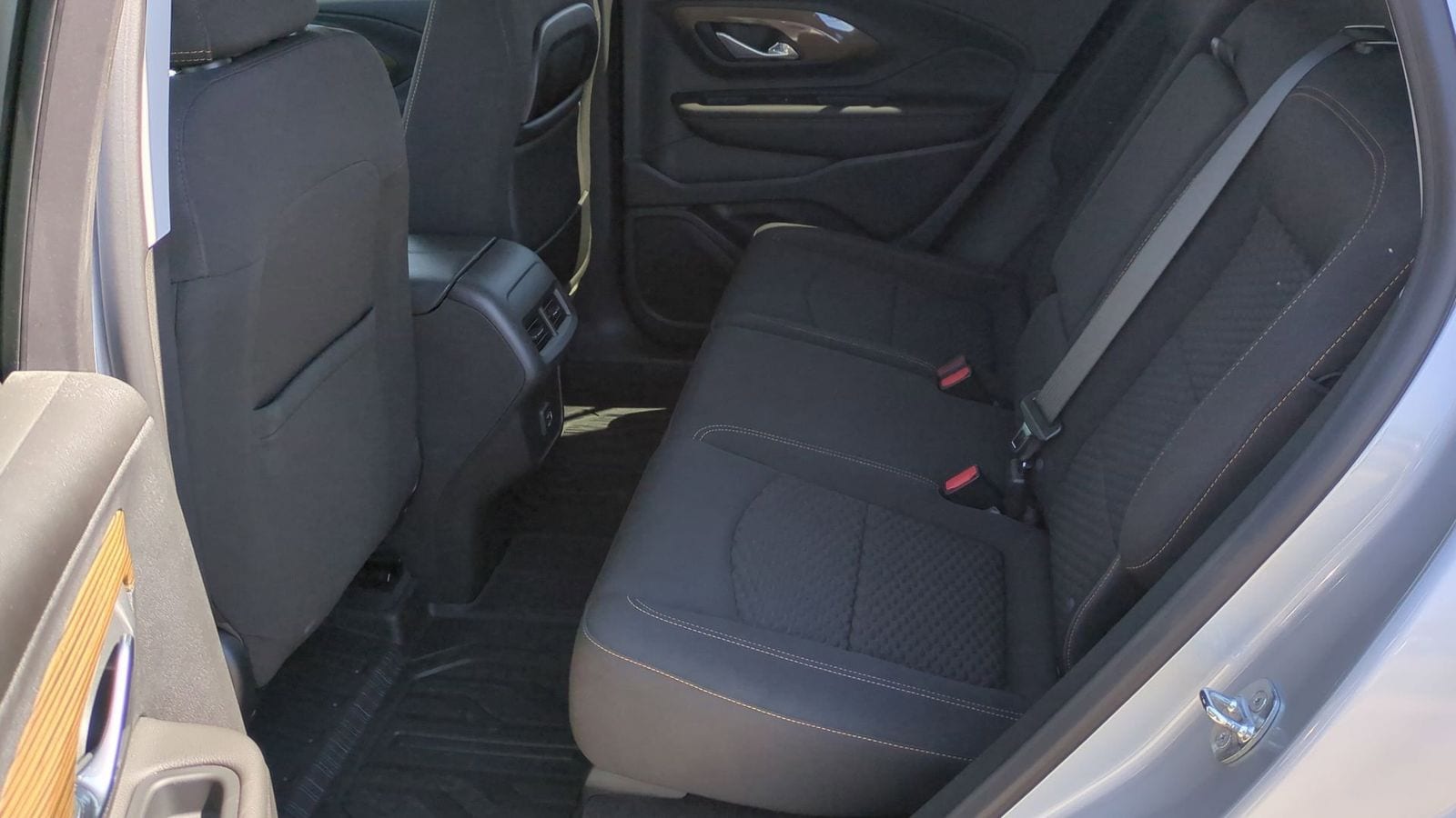 Thumbnail: 2021 GMC Terrain - 23