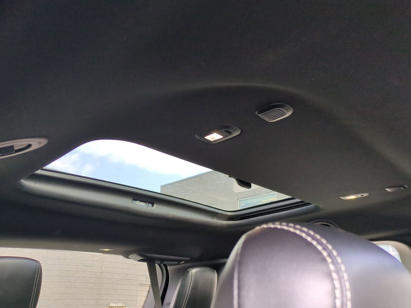 Thumbnail: 2019 Chrysler Pacifica - 30