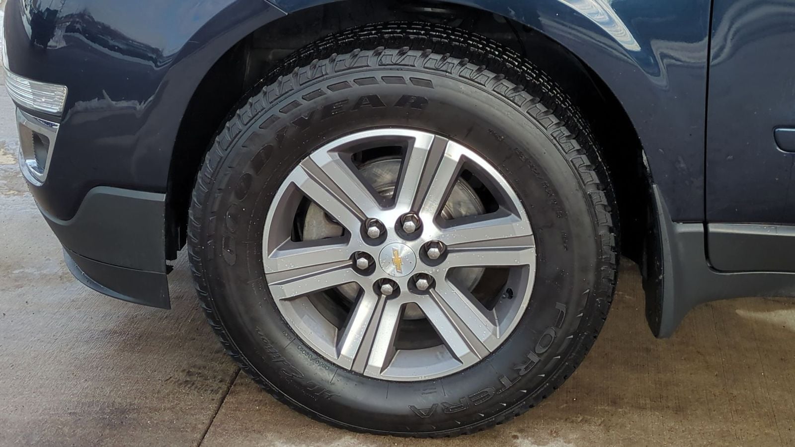 Thumbnail: 2017 Chevrolet Traverse - 12