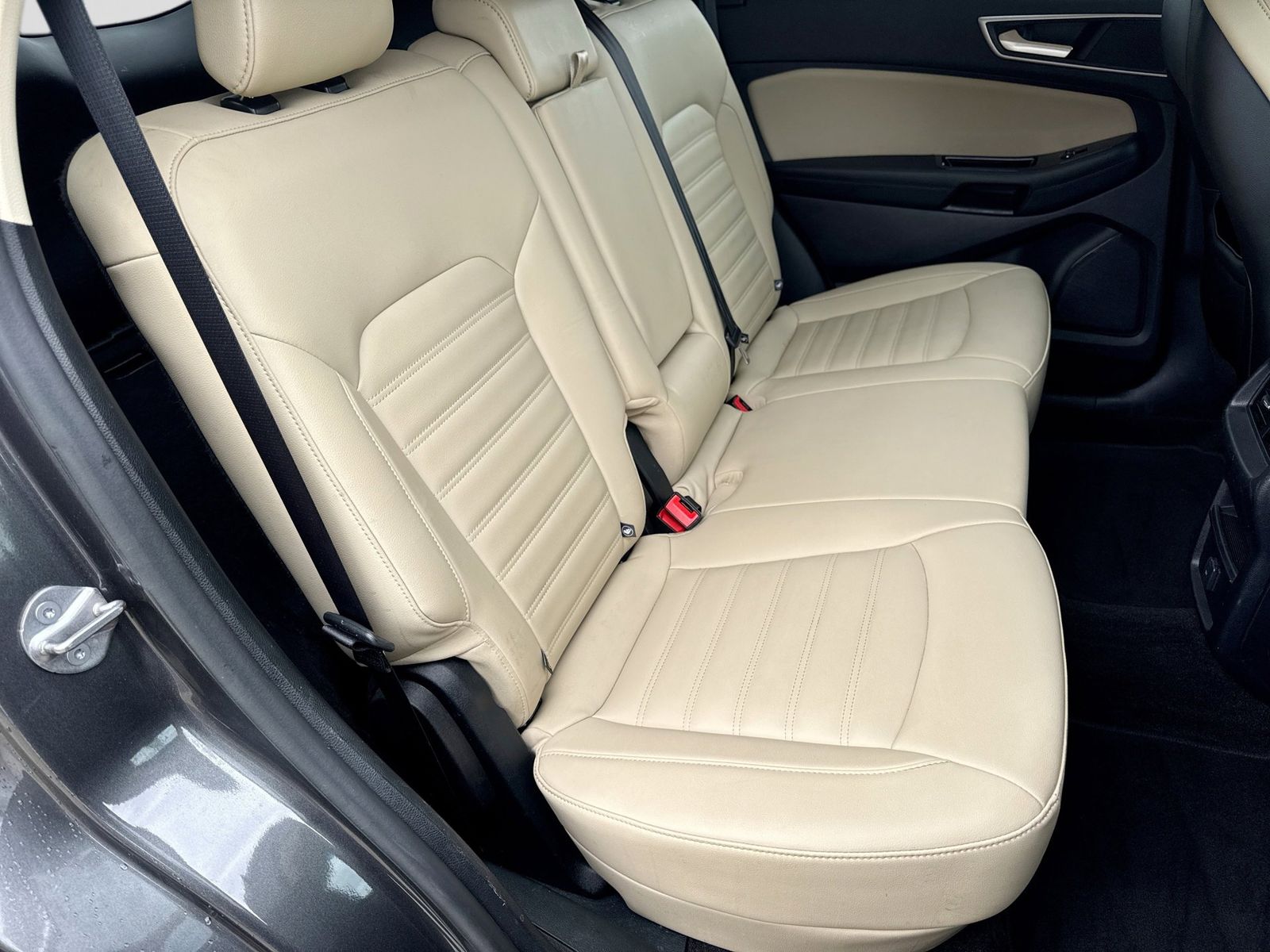 Thumbnail: 2020 Ford Edge - 19