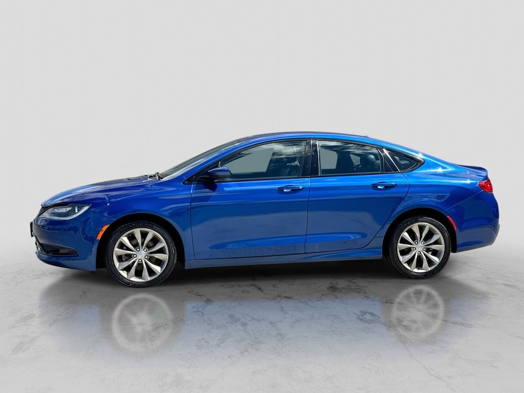 Used 2016 Chrysler 200 S Sedan