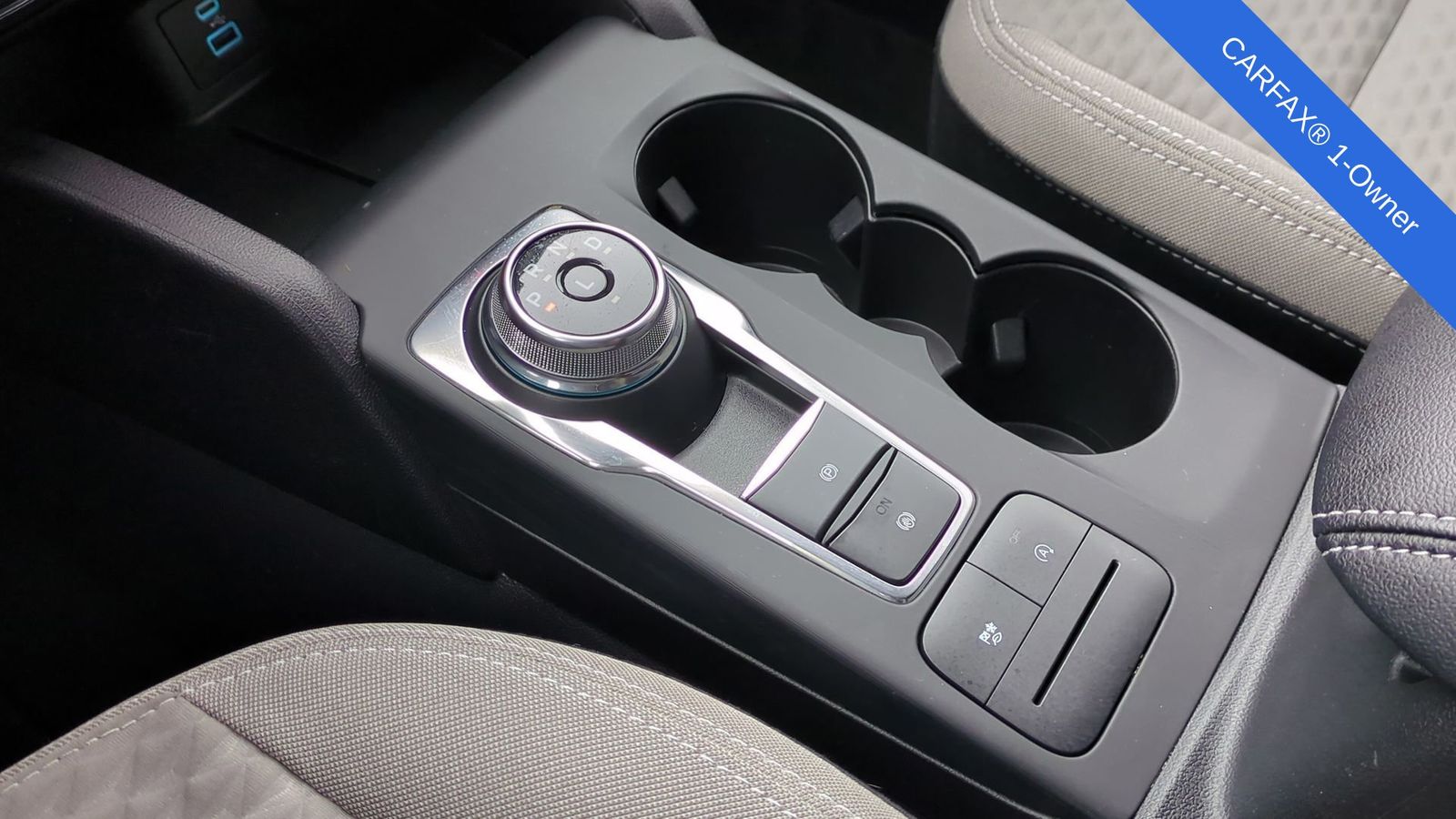 Thumbnail: 2022 Ford Escape - 32