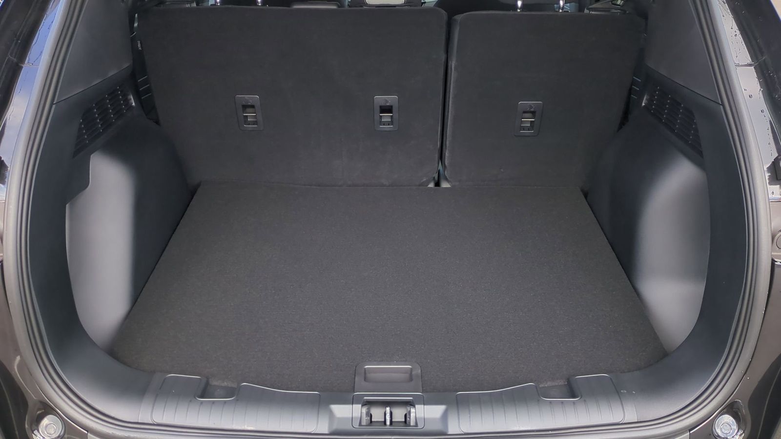 Thumbnail: 2025 Ford Escape - 34