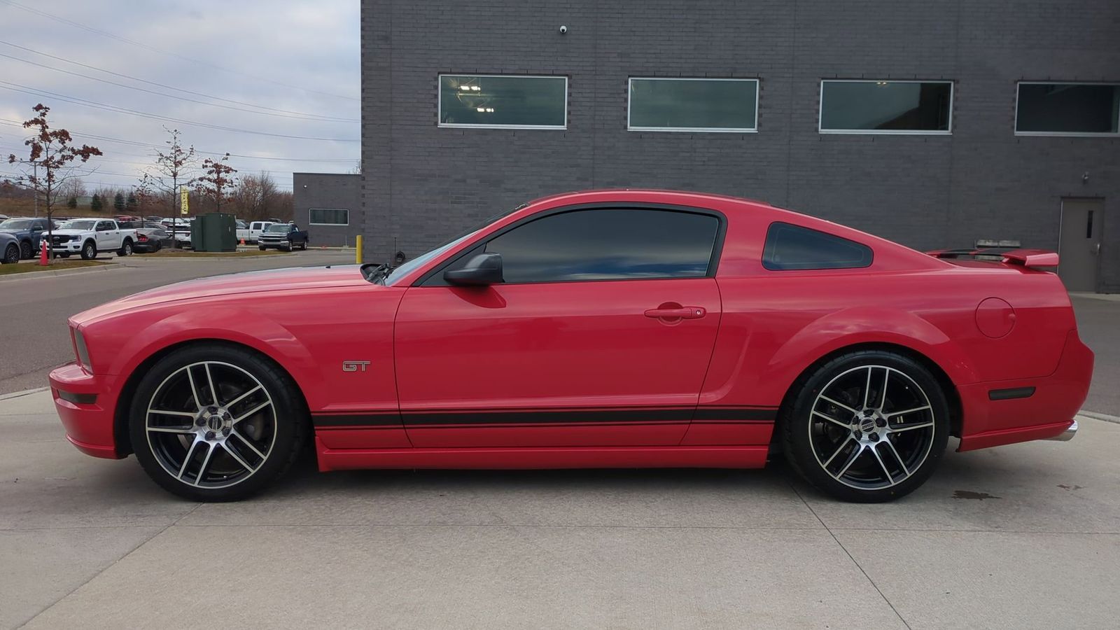 2006 Ford Mustang GT Premium photo 3