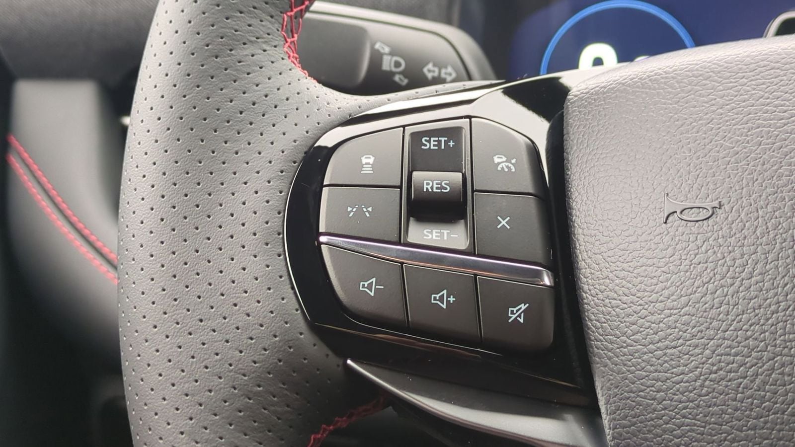 Thumbnail: 2026 Ford Explorer - 20