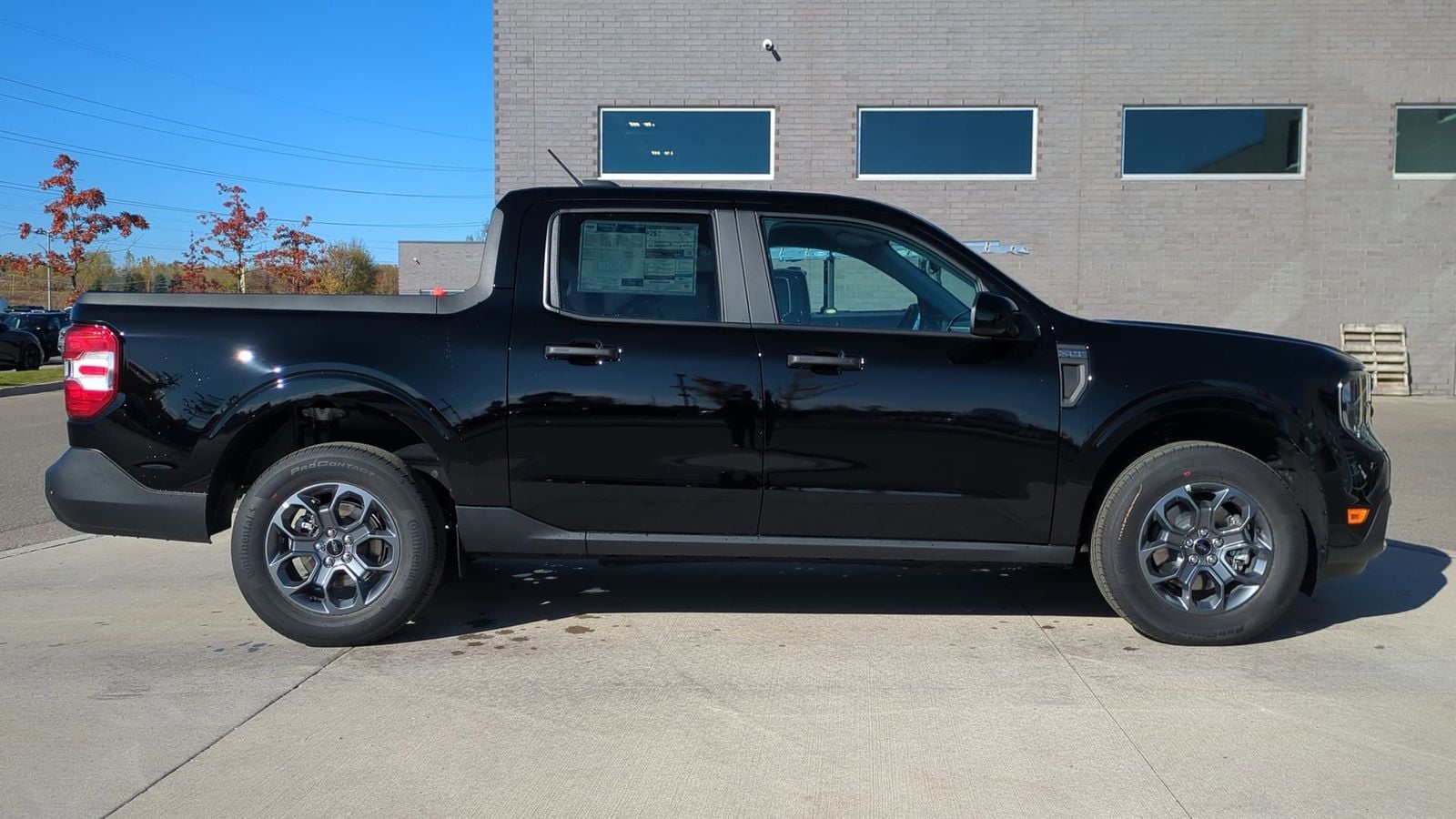 Thumbnail: 2025 Ford Maverick - 7