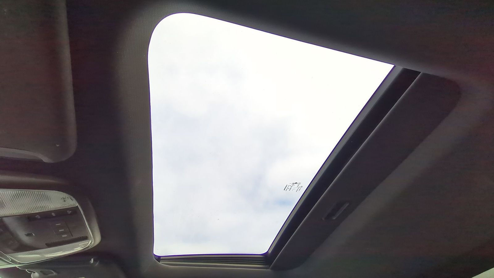 Thumbnail: 2018 Dodge Charger - 20