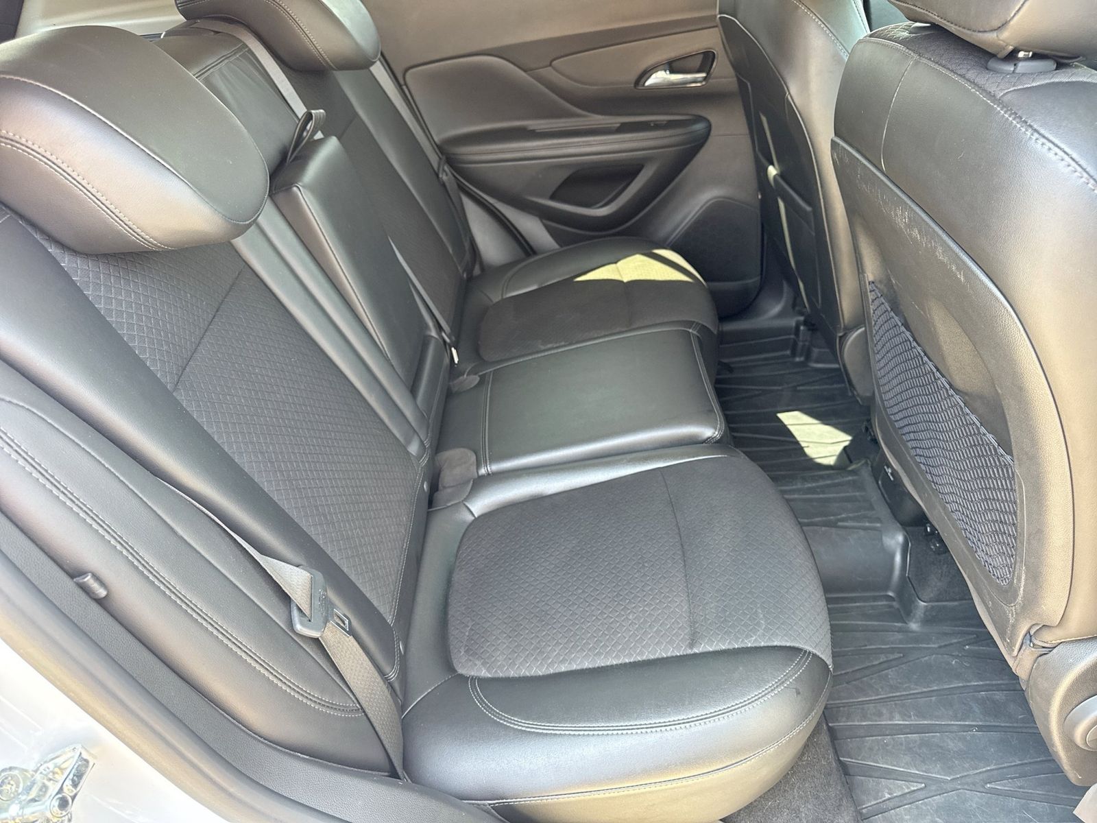 Thumbnail: 2019 Buick Encore - 22