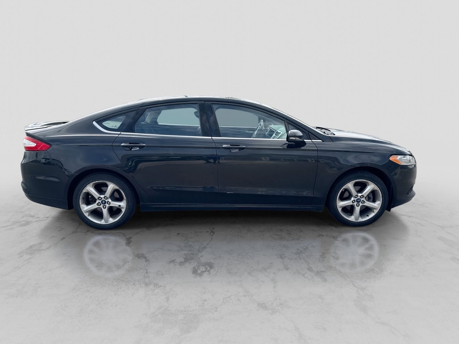 Thumbnail: 2014 Ford Fusion - 6