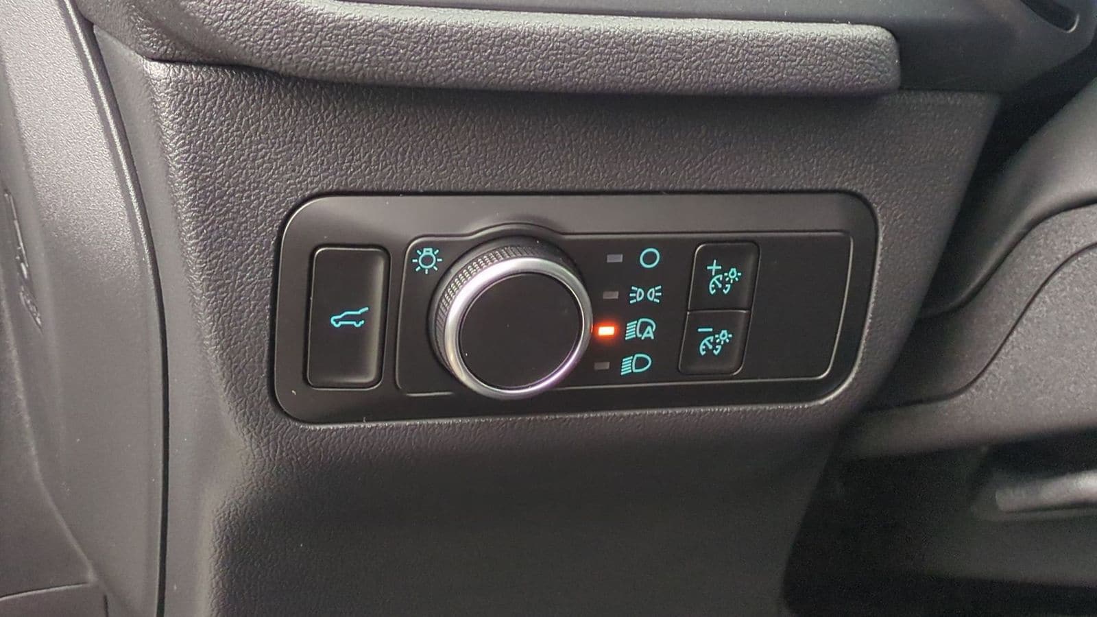 Thumbnail: 2025 Ford Escape - 15