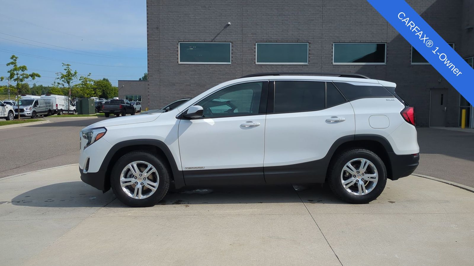 Thumbnail: 2020 GMC Terrain - 2