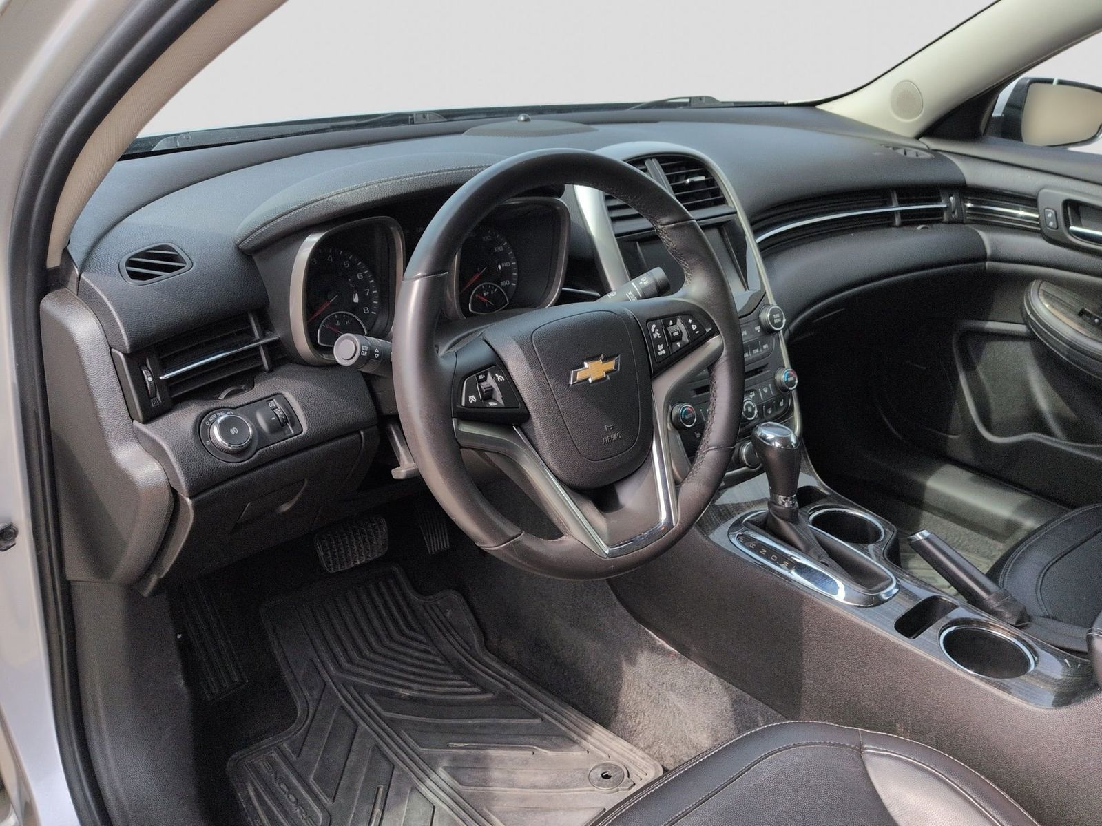 Used 2014 Chevrolet Malibu 2LT with VIN 1G11E5SLXEF279349 for sale in Washington, MI