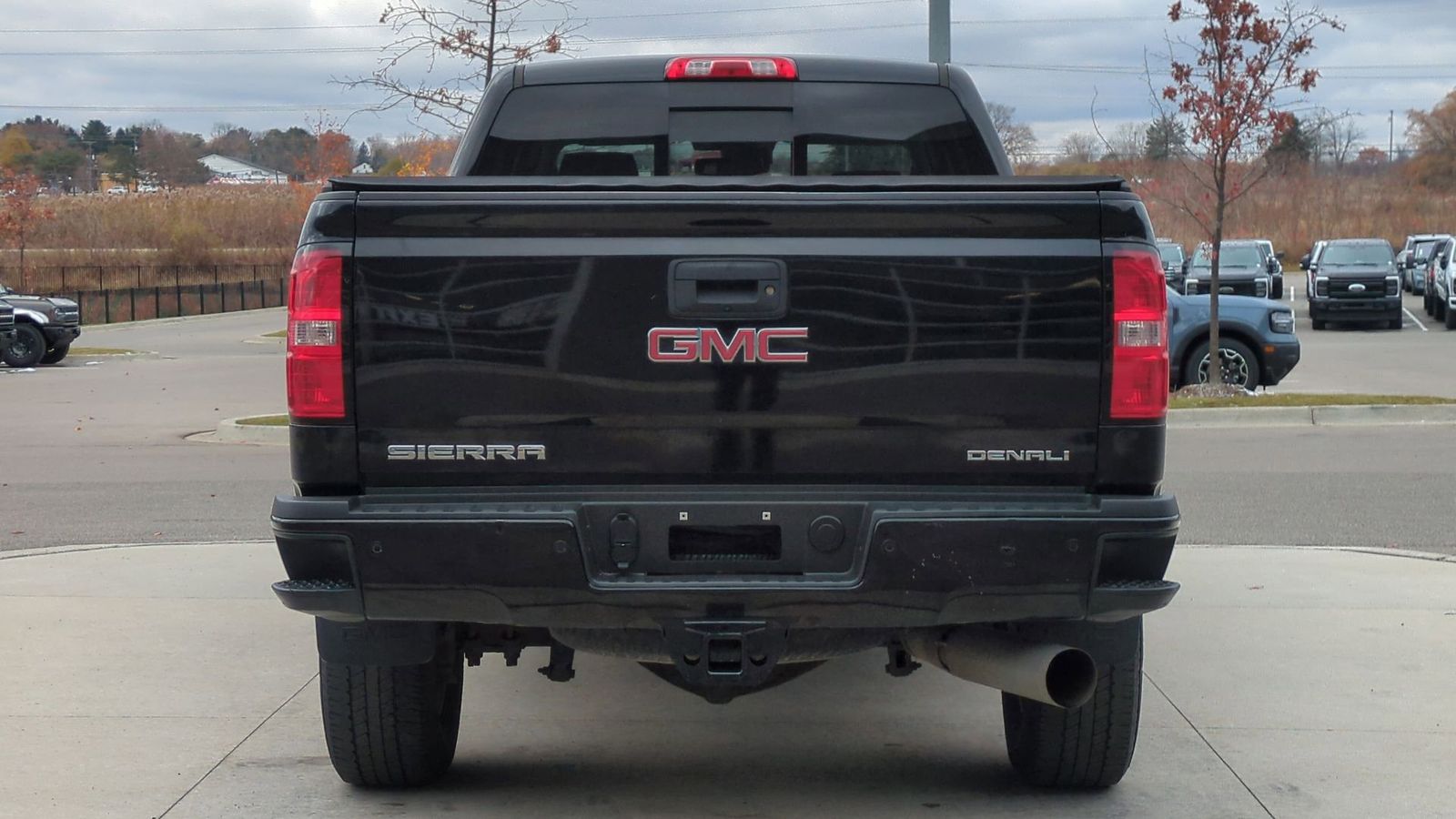 Thumbnail: 2017 GMC Sierra 3500 - 5