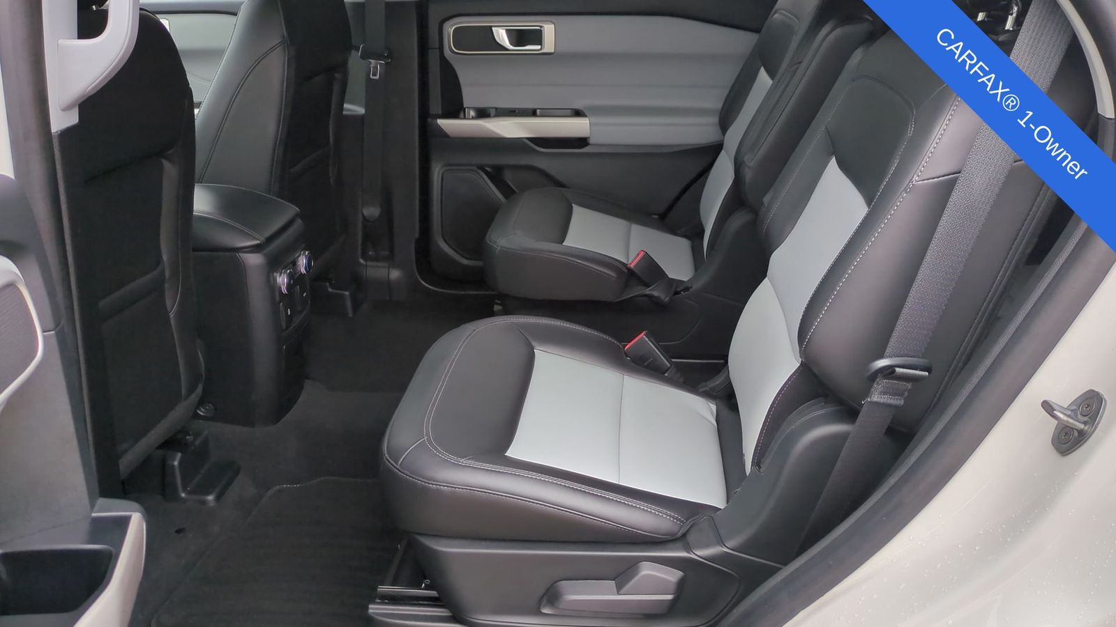 Thumbnail: 2022 Ford Explorer - 22