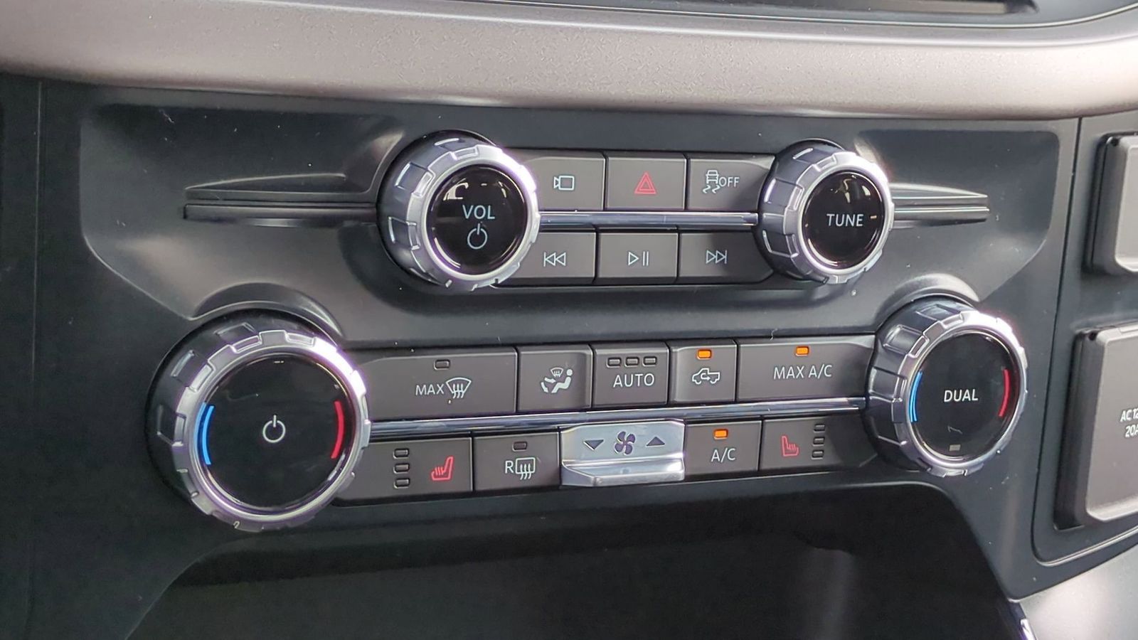 Thumbnail: 2025 Ford F-150 - 27