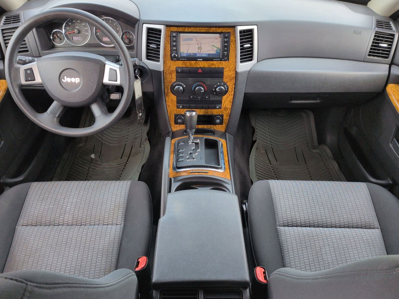 Thumbnail: 2008 Jeep Grand Cherokee - 16