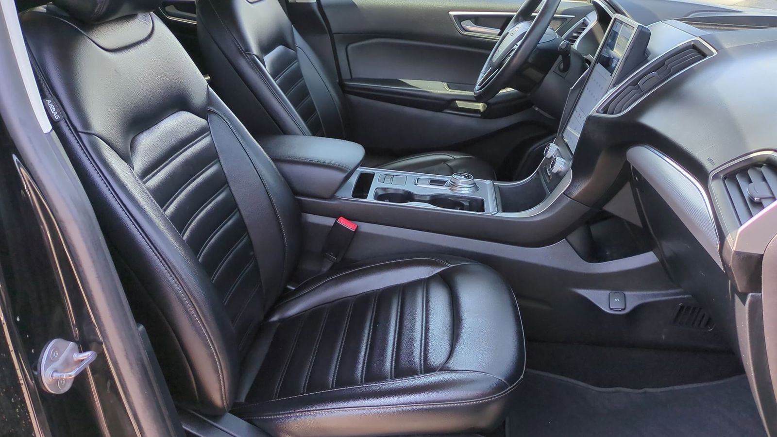 Thumbnail: 2021 Ford Edge - 21