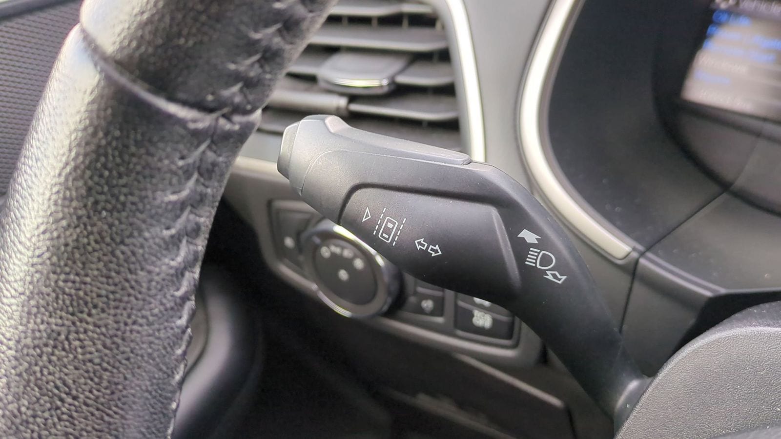 Thumbnail: 2021 Ford Edge - 26