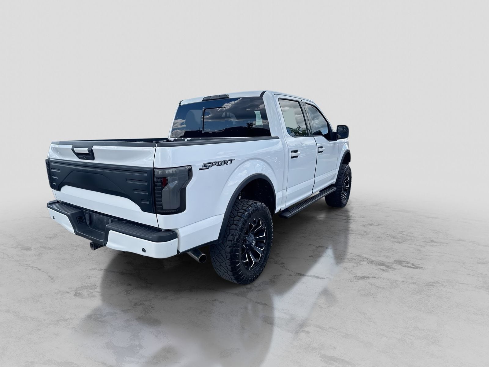 Thumbnail: 2016 Ford F-150 - 6