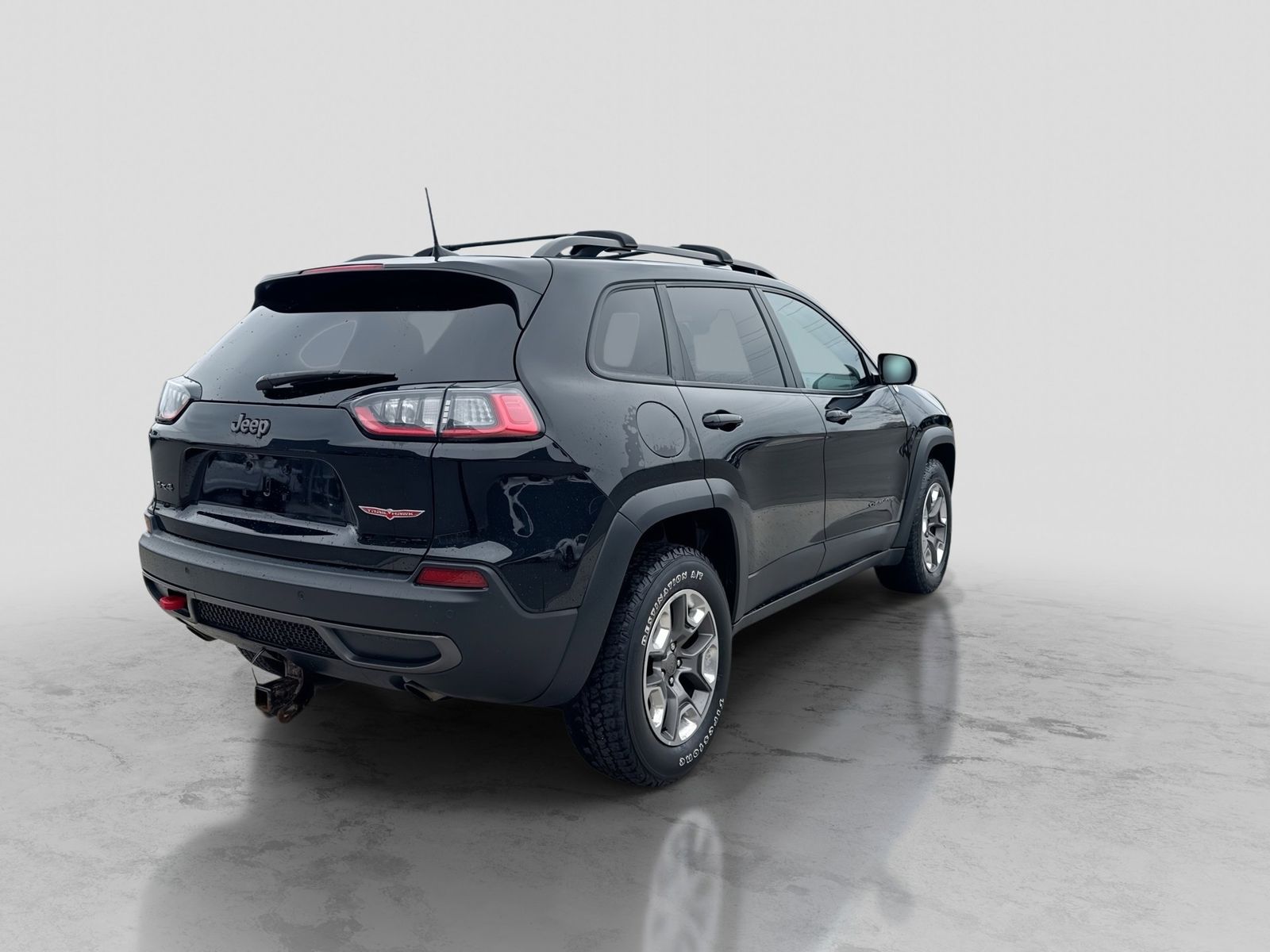 Thumbnail: 2019 Jeep Cherokee - 8