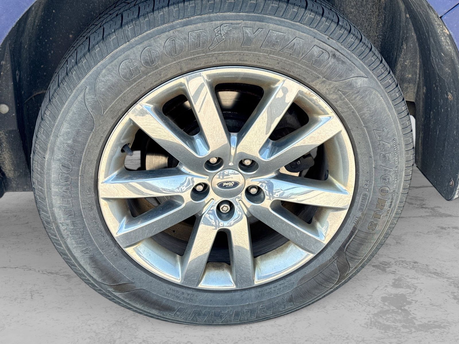 Thumbnail: 2013 Ford Edge - 11