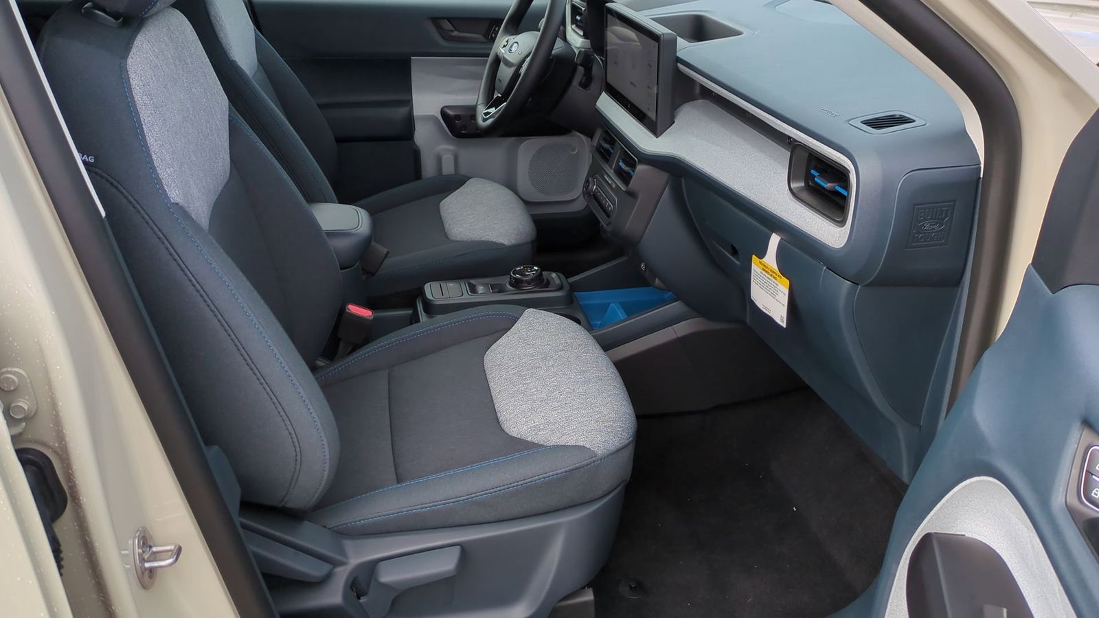 Thumbnail: 2025 Ford Maverick - 20