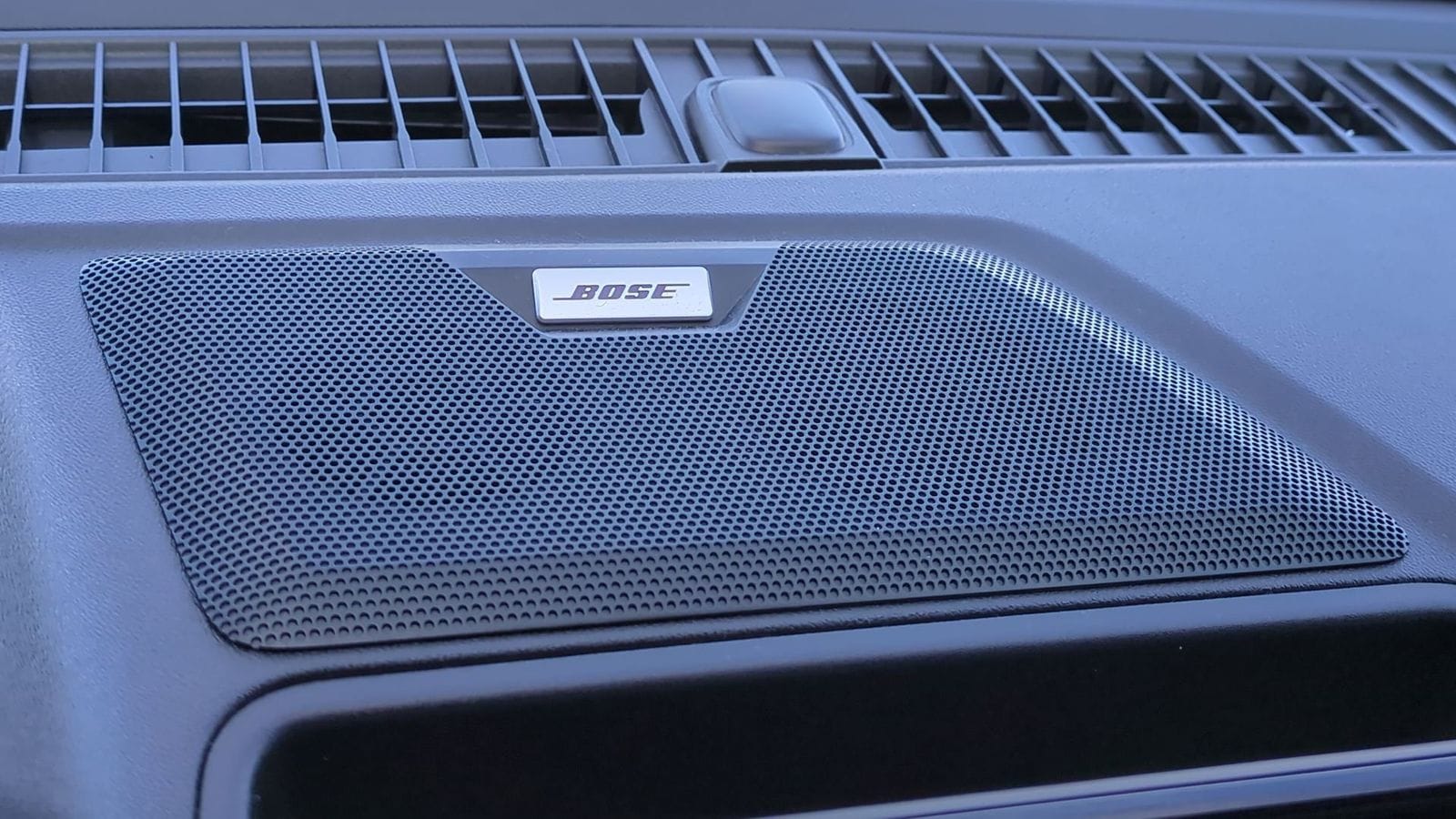 Thumbnail: 2023 GMC Canyon - 23