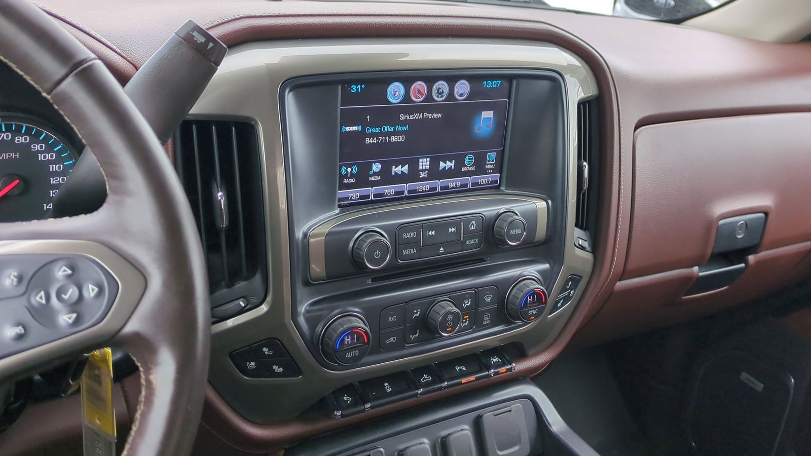 Thumbnail: 2017 Chevrolet Silverado 1500 - 32