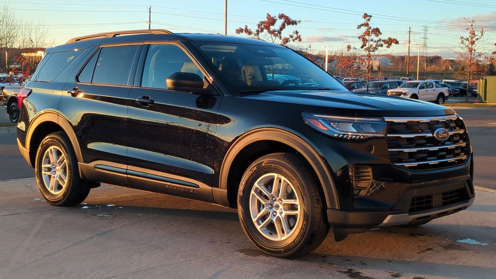 Thumbnail: 2026 Ford Explorer - 8