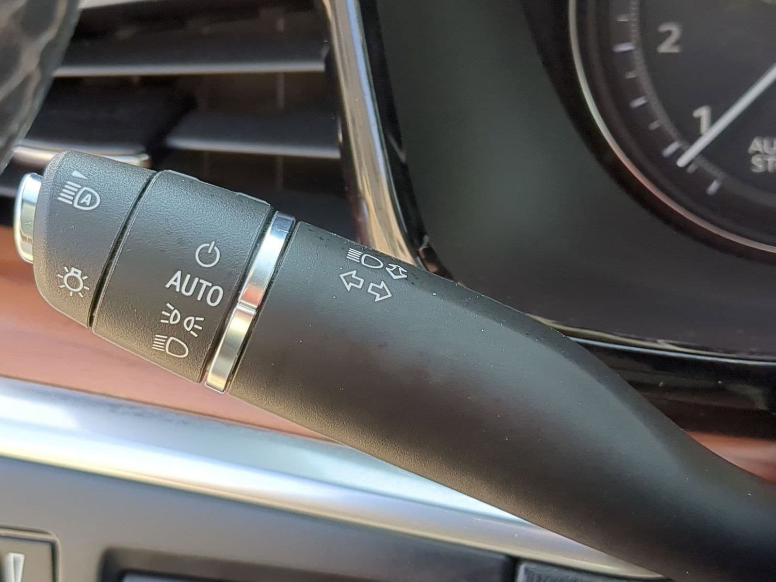 Thumbnail: 2021 Cadillac XT5 - 35