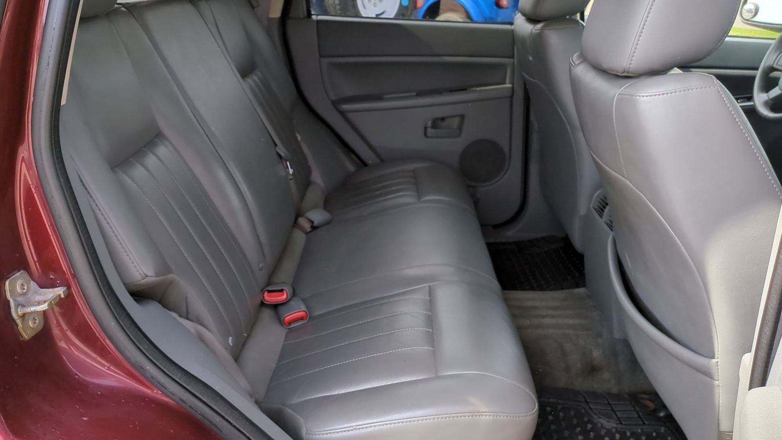 2007 Jeep Grand Cherokee Laredo 16